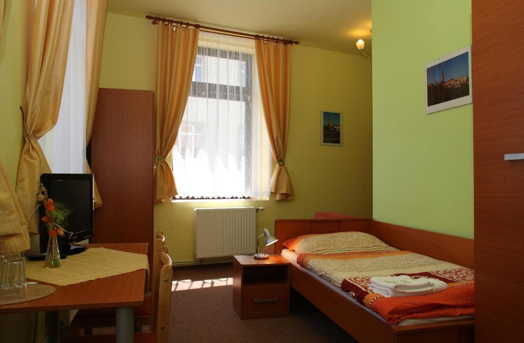 Hotel Penzion Česká Koruna Čáslav Habitación foto